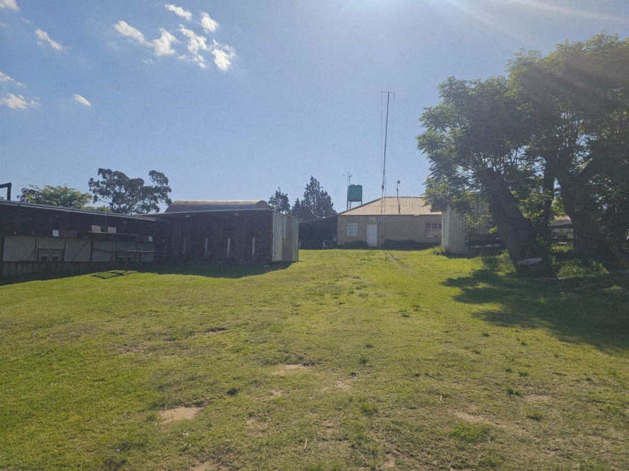 17 Bedroom Property for Sale in Ladybrand Free State